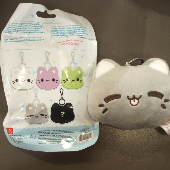 Meowchi Keychain - Picture 4 of 5